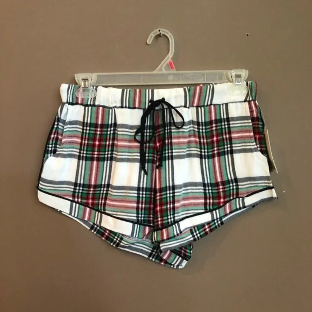 NWT Plush Apparel Plaid 2 Piece Pajama Set Small‎